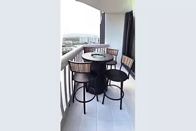 1000 W Island Blvd #2312, Aventura, FL 33160 - Photo 50