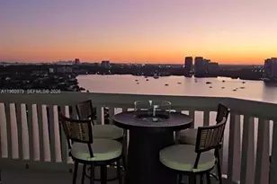 1000 W Island Blvd, Aventura, FL 33160 - Photo 58