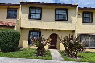 2747 NW 47th Ln, Lauderdale Lakes, FL 33313 - Photo 4