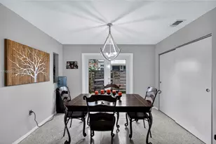 8640 NE 2nd Ave, El Portal, FL 33138 - Photo 30