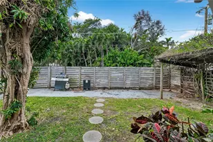 8640 NE 2nd Ave, El Portal, FL 33138 - Photo 50