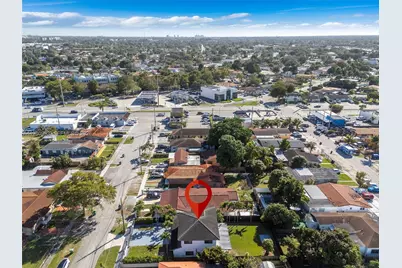 66 NW 73rd Place, Miami, FL 33126 - Photo 32