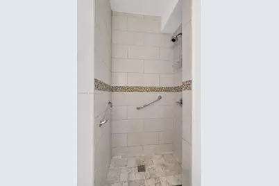 66 NW 73rd Place, Miami, FL 33126 - Photo 20