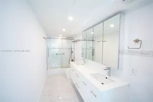 11 Island Ave, Miami Beach, FL 33139 - Photo 14