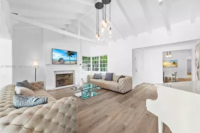 253 N Coconut Ln, Miami Beach, FL 33139 - Photo 20