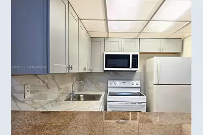 5921 Washington St #124, Hollywood, FL 33023 - Photo 4
