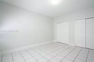 8330 Byron Ave, Miami Beach, FL 33141 - Photo 12