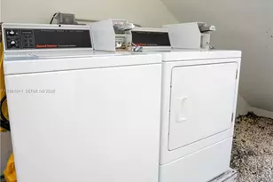 8330 Byron Ave, Miami Beach, FL 33141 - Photo 14