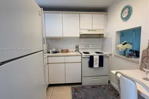 9001 Sunrise Lakes Blvd, Sunrise, FL 33322 - Photo 1