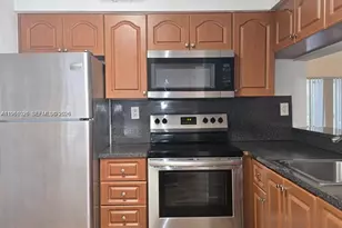9501 SW 138th Pl, Miami, FL 33186 - Photo 2