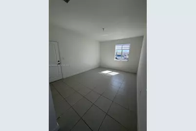 679 SE 13th St Cir #679, Homestead, FL 33034 - Photo 4
