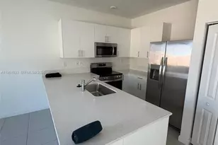 679 SE 13th St Cir, Homestead, FL 33034 - Photo 6