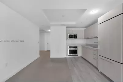 45 SW 9th St #2204, Miami, FL 33130 - Photo 4