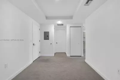 45 SW 9th St #2204, Miami, FL 33130 - Photo 14