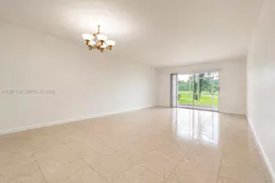 100 SW 130th Terrace, Pembroke Pines, FL 33027 - Photo 14
