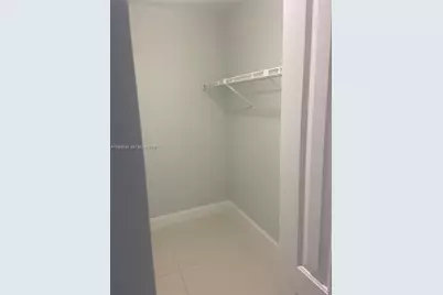 731 N Pine Island Rd #202, Plantation, FL 33324 - Photo 12