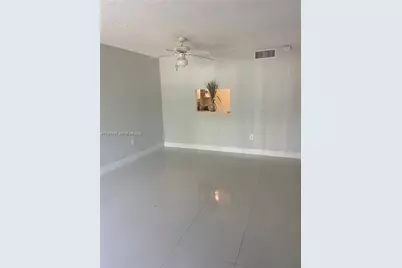 731 N Pine Island Rd #202, Plantation, FL 33324 - Photo 14