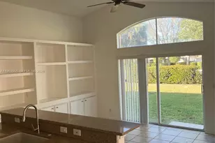5033 Prairie Dunes Village Cir, Lake Worth, FL 33463 - Photo 8