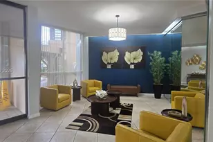 1200 St Charles Pl, Pembroke Pines, FL 33026 - Photo 18