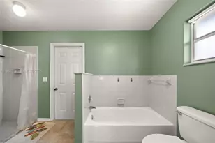 421 Fiat, Sebring, FL 33872 - Photo 22