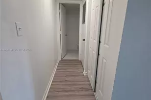 8735 Ramblewood Dr, Coral Springs, FL 33071 - Photo 10