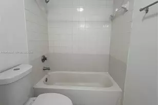 1181 NW 125th Pl, Miami, FL 33182 - Photo 16