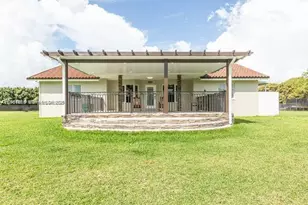 25040 SW 222nd Ave, Homestead, FL 33032 - Photo 2