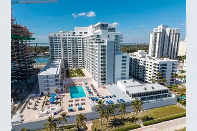 5401 Collins Ave #919, Miami Beach, FL 33140 - Photo 2