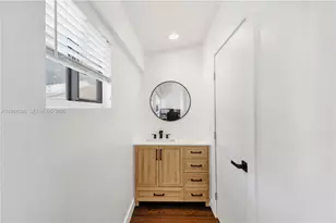 4299 N 76th Ave, Davie, FL 33024 - Photo 34
