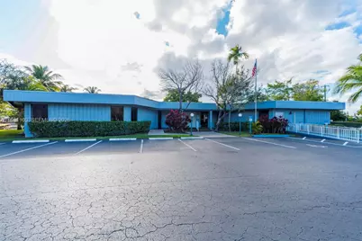 120 Royal Park Dr #4F, Oakland Park, FL 33309 - Photo 22