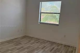 3467 W 89th Terrace, Hialeah, FL 33018 - Photo 24