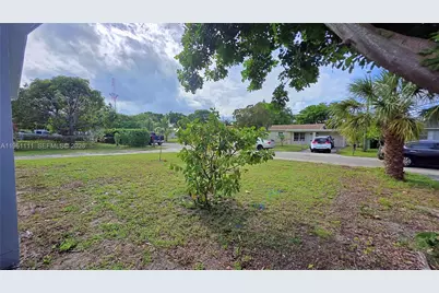 1700 N Cypress Rd, Pompano Beach, FL 33060 - Photo 14