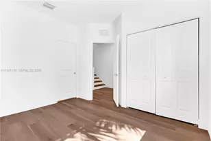 859 NE 211th St, Miami, FL 33179 - Photo 8