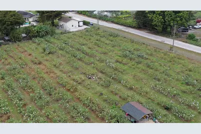 [Address not provided], Unincorporated Dade County, FL 33187 - Photo 1
