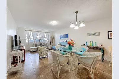 410 SE 2nd St #115, Hallandale Beach, FL 33009 - Photo 6