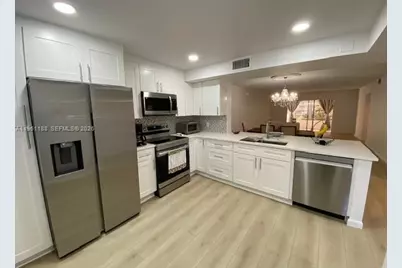 3305 Aruba Way #B1, Coconut Creek, FL 33066 - Photo 2