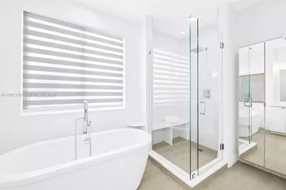 811 NE 17th Way, Fort Lauderdale, FL 33304 - Photo 12