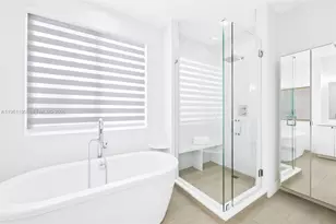 811 NE 17th Way, Fort Lauderdale, FL 33304 - Photo 12