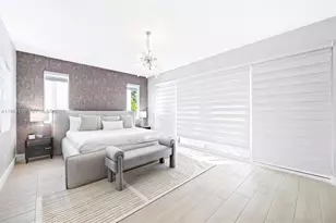 811 NE 17th Way, Fort Lauderdale, FL 33304 - Photo 16
