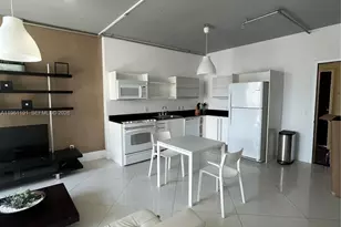 690 SW 1st Ct, Miami, FL 33130 - Photo 14