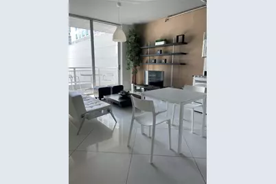 690 SW 1st Ct #1021, Miami, FL 33130 - Photo 2