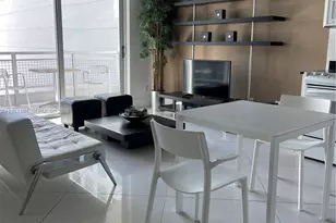 690 SW 1st Ct, Miami, FL 33130 - Photo 2