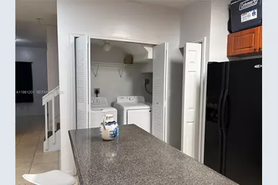 2907 SE 15th Ter, Homestead, FL 33035 - Photo 4