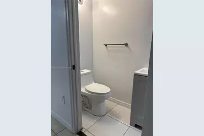 2907 SE 15th Ter, Homestead, FL 33035 - Photo 10