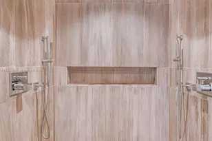 5775 Collins Ave, Miami Beach, FL 33140 - Photo 30