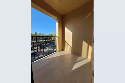10001 W Atlantic Blvd #324, Coral Springs, FL 33071 - Photo 14