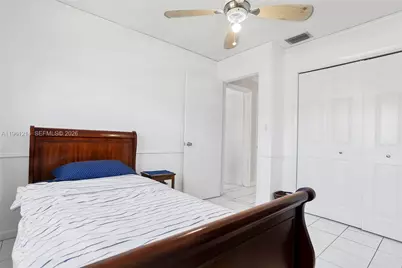 570 Royal Poinciana Ct, Weston, FL 33326 - Photo 28