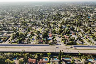 1510 SW 68th Ave, North Lauderdale, FL 33068 - Photo 36