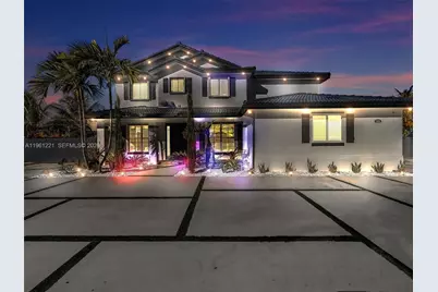 22690 SW 127th Ct, Miami, FL 33170 - Photo 4