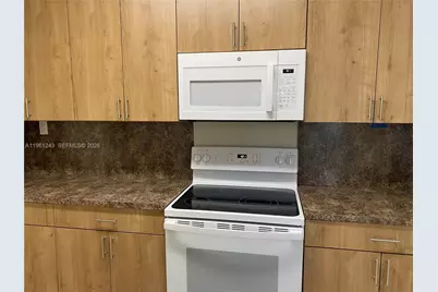 1158 SW 11th Ave #1160, Miami, FL 33129 - Photo 6